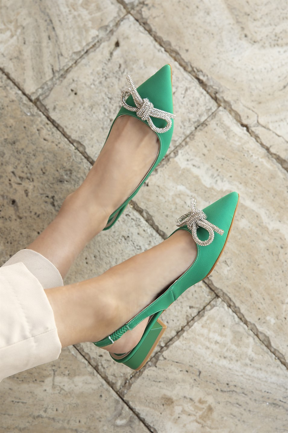Capella  Kadın  Fiyonk  Detay  Kumaş  Ayakkabı Yeşil
