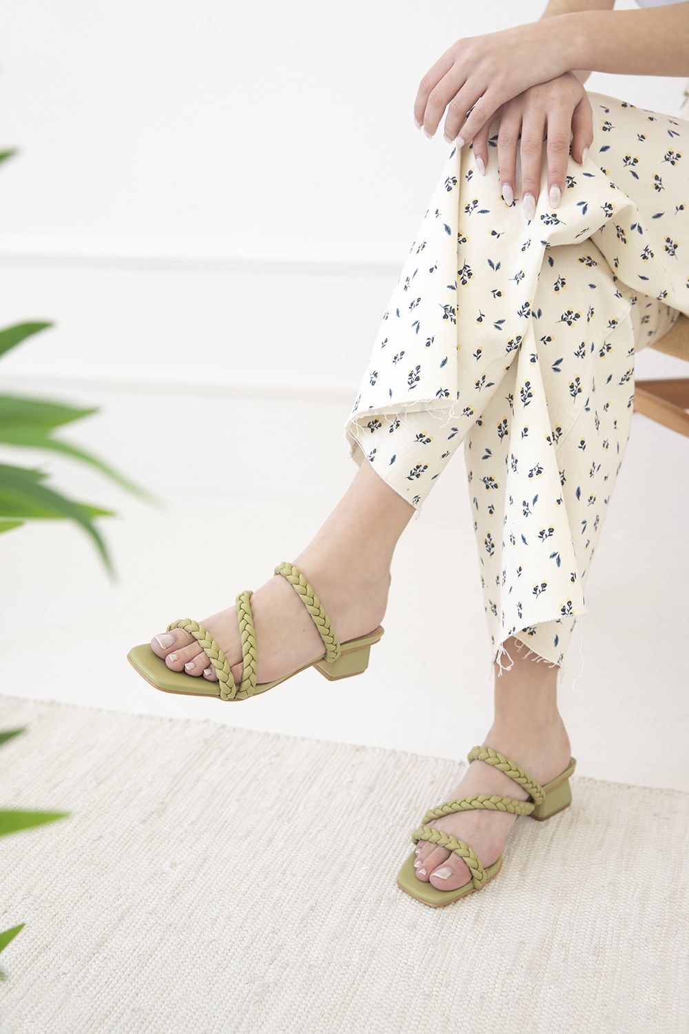 David  Kadın Örgü Detay Topuklu Sandalet Fıstık Yeşil
