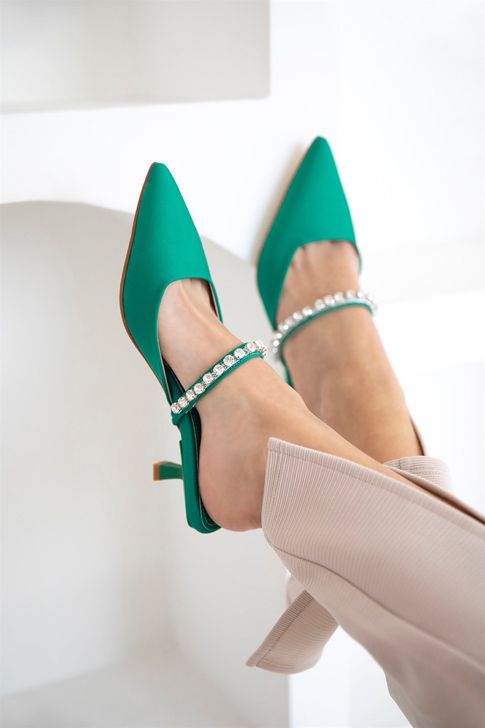 Mabel  Kadın Topuklu  Taş Detay Kumaş Sandalet Yeşil