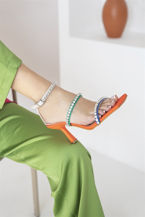 Alvaro  Kadın Taş Detay Topuklu Saten  Sandalet Renkli