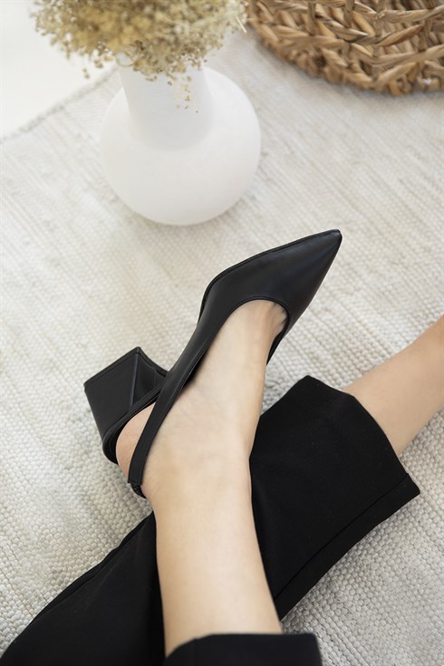 Dora  Kadın  Deri Topuklu  Ayakkabı Siyah