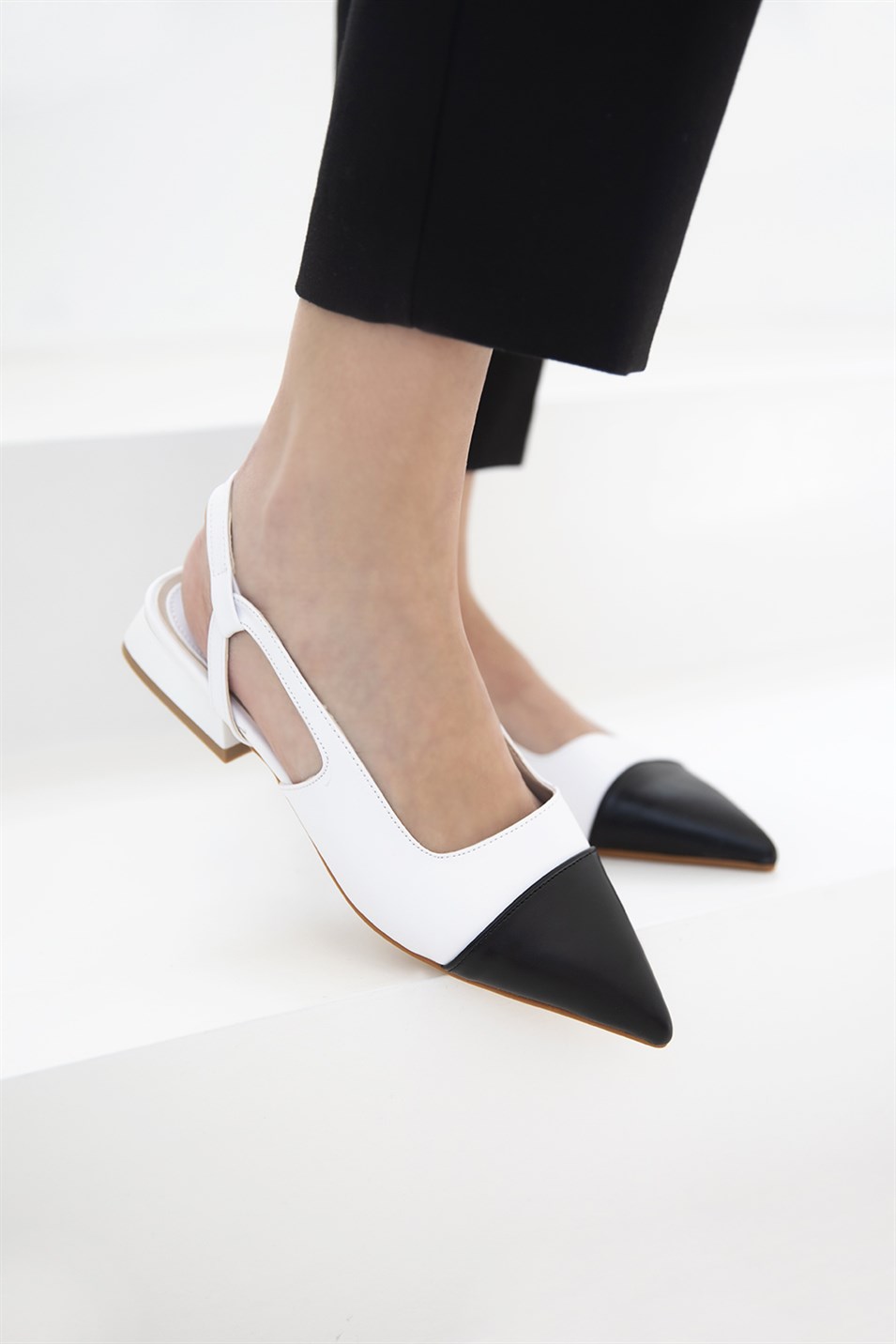 Jena  Kadın  Topuklu Topuk Sandalet Beyaz-Siyah