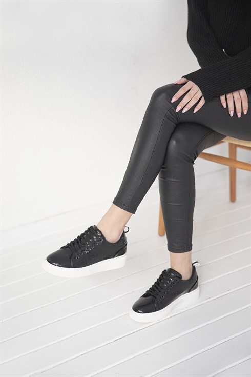 Papel  Kadın  Rugan  Spor Ayakkabı Siyah
