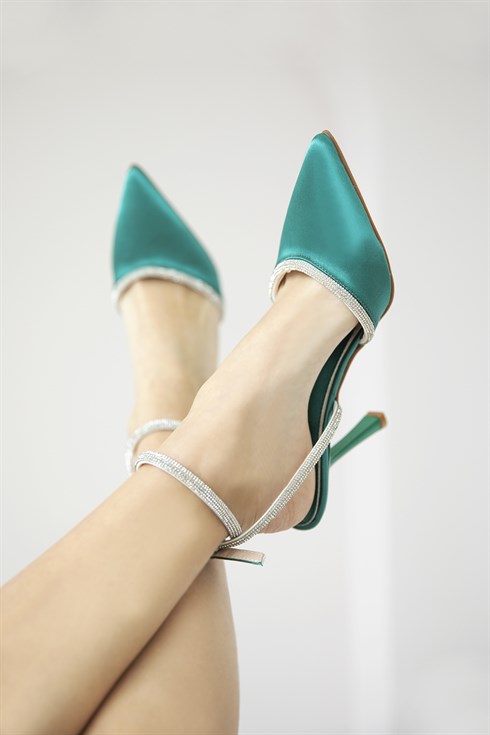 Serena  Kadın Taş Detay Topuklu Saten  Ayakkabı Yeşil