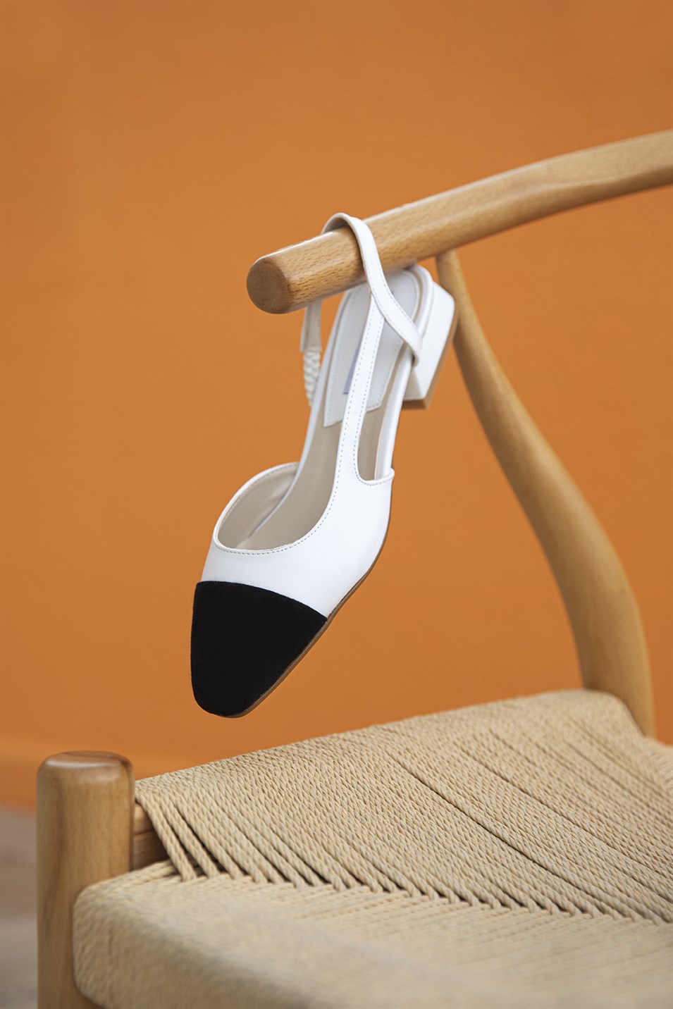 Sımmons  Kadın  Topuklu Sandalet Beyaz-Siyah