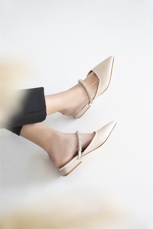 Valeri  Kadın Taş Detay Topuklu Ayakkabı Bej